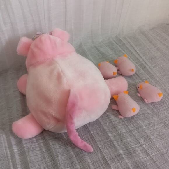 Front Street Bijou Pink Mommy Pig / 4 Piglets Zip Tummy Baby Stuffed Animal - Picture 4 of 6